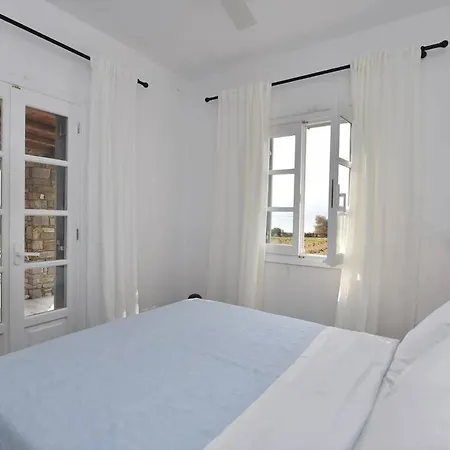 Cycladic In Kampos By Ghh